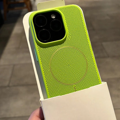 Mesh Heat Dissipation iPhone Case — MagSafe Magnetic Shockproof Cover