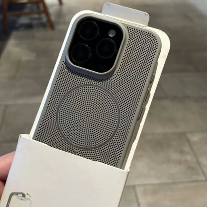 Mesh Heat Dissipation iPhone Case — MagSafe Magnetic Shockproof Cover