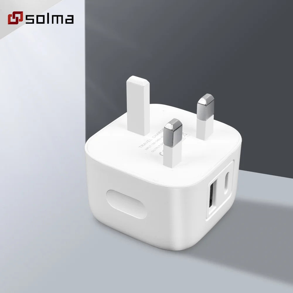 Compact UAE Plug Wall Charger — Dual Port USB-C & USB-A