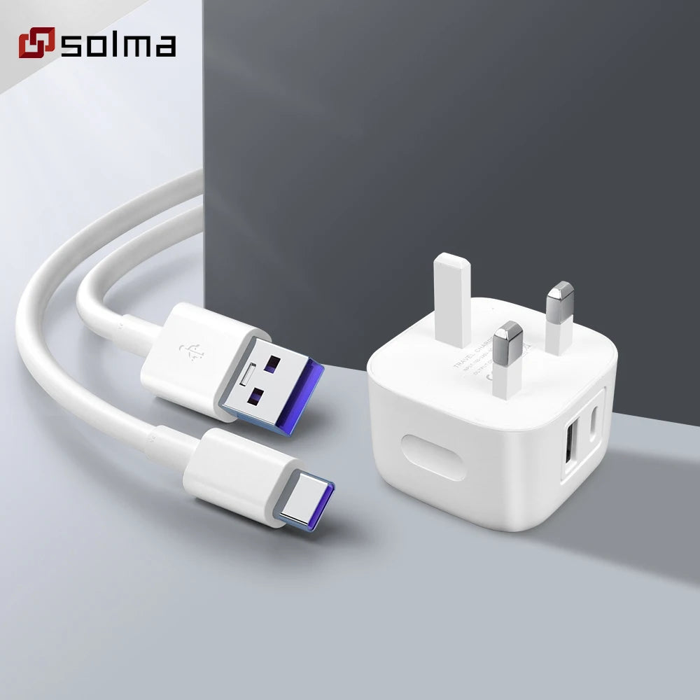Compact UAE Plug Wall Charger — Dual Port USB-C & USB-A