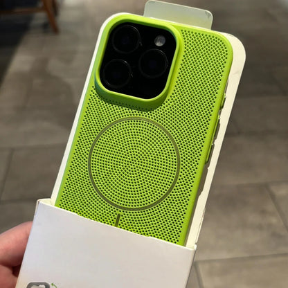 Mesh Heat Dissipation iPhone Case — MagSafe Magnetic Shockproof Cover