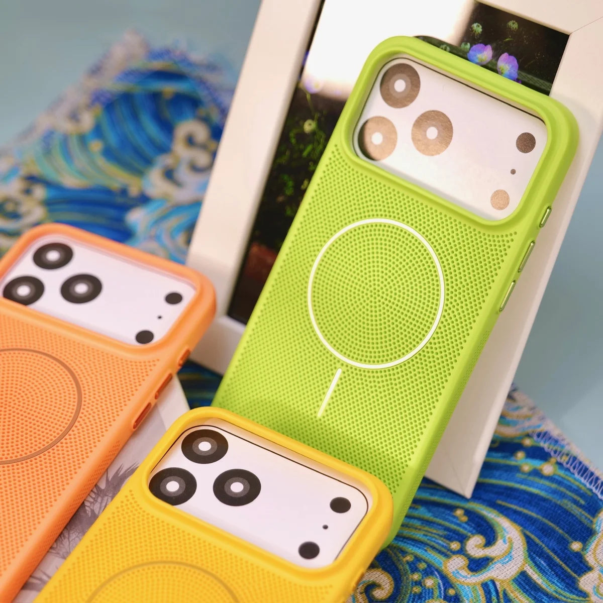 Mesh Heat Dissipation iPhone Case — MagSafe Magnetic Shockproof Cover